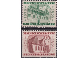 Чехословакия. Замок и капелла. Серия марок 1958г.