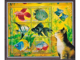 Азербайджан. Аквариумные рыбки. Почтовый блок 2002г.
