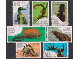 Гвинея-Бисау. Динозавры. Серия марок 1989г.